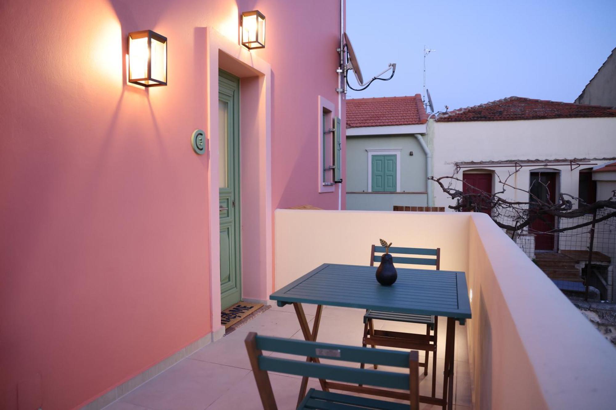 Castrusso Castle Apartments Chios Town Eksteriør billede